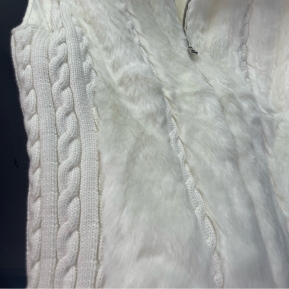 GEUSS faux fur and chunky braid knit zip up vest - Picture 2 of 13